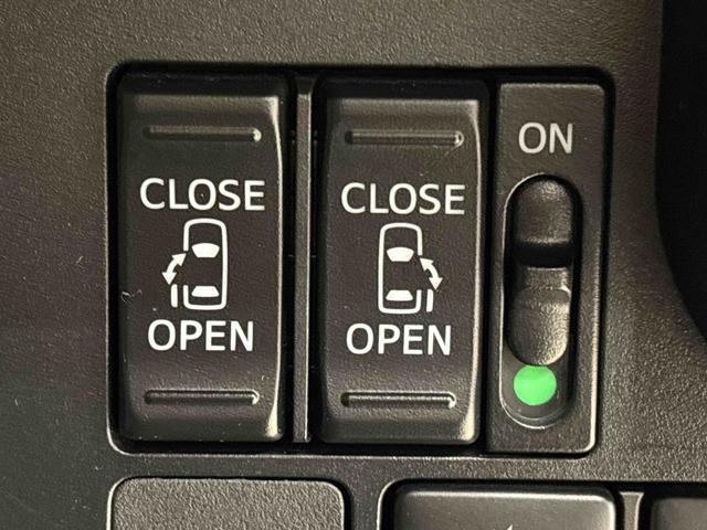 トールカスタムＧ　ＳＡII　ナビ　ＥＴＣＬＥＤヘッドランプ・フォグランプ　アルミホイール　オートライト　プッシュボタンスタート　　パワースライドドア　キーフリーシステム（広島県）の中古車