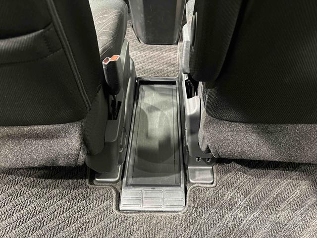 トールカスタムＧ　ＳＡII　ナビ　ＥＴＣＬＥＤヘッドランプ・フォグランプ　アルミホイール　オートライト　プッシュボタンスタート　　パワースライドドア　キーフリーシステム（広島県）の中古車