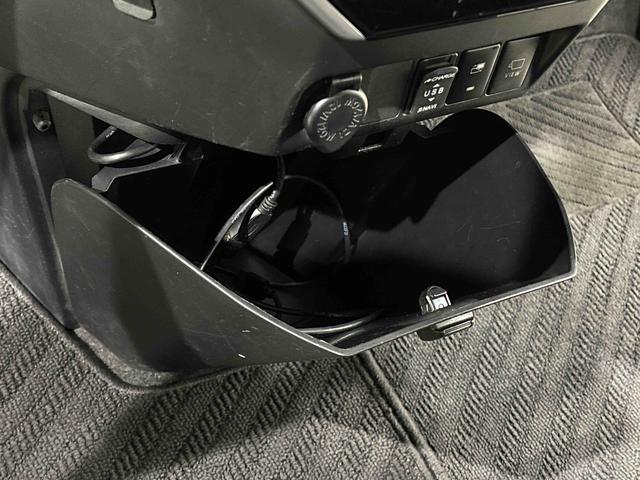 トールカスタムＧ　ＳＡII　ナビ　ＥＴＣＬＥＤヘッドランプ・フォグランプ　アルミホイール　オートライト　プッシュボタンスタート　　パワースライドドア　キーフリーシステム（広島県）の中古車