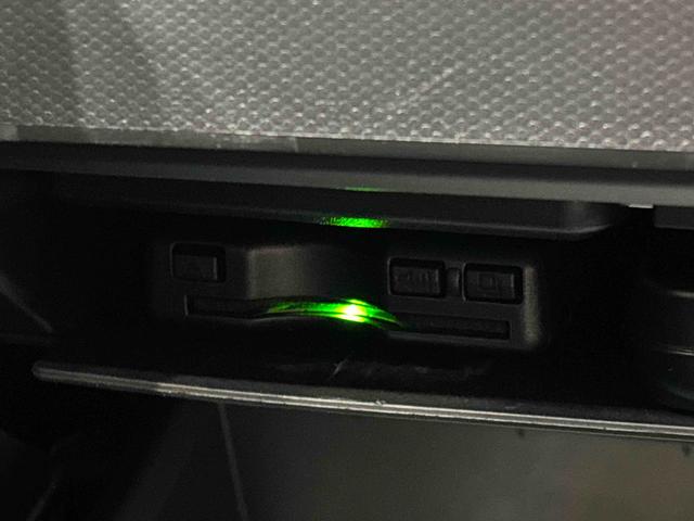 タフトGターボ パにラマモニター カーナビゲーション付きスカイフィールトップ クロムパック メッキパック シルバーアンダーガーニッシュ インテリアアクセント LEDオートライト&フォグランプ 電動パーキングブレーキ バックカメラ アルミホイール(広島県)の中古車