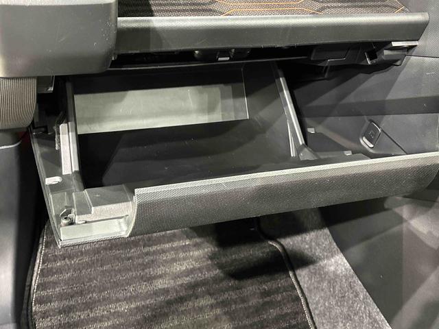 タフトGターボ パにラマモニター カーナビゲーション付きスカイフィールトップ クロムパック メッキパック シルバーアンダーガーニッシュ インテリアアクセント LEDオートライト&フォグランプ 電動パーキングブレーキ バックカメラ アルミホイール(広島県)の中古車