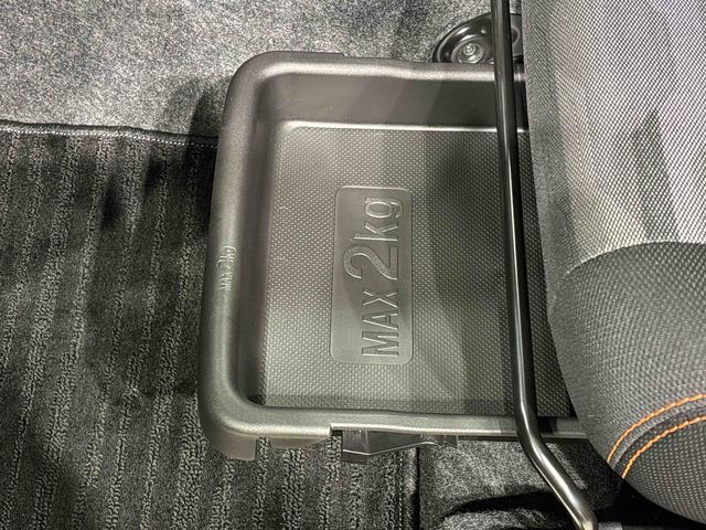 タフトGターボ パにラマモニター カーナビゲーション付きスカイフィールトップ クロムパック メッキパック シルバーアンダーガーニッシュ インテリアアクセント LEDオートライト&フォグランプ 電動パーキングブレーキ バックカメラ アルミホイール(広島県)の中古車