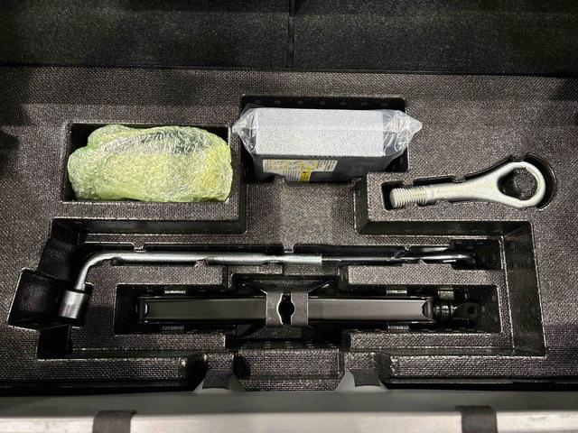 タフトGターボ パにラマモニター カーナビゲーション付きスカイフィールトップ クロムパック メッキパック シルバーアンダーガーニッシュ インテリアアクセント LEDオートライト&フォグランプ 電動パーキングブレーキ バックカメラ アルミホイール(広島県)の中古車