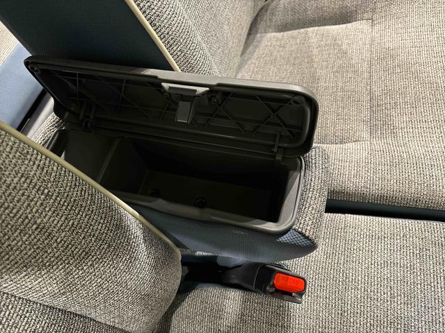 ムーヴキャンバスストライプスＧ　バックモニター　後席両側パワースライドドア運転席・助手席シートヒーター　電動パーキングブレーキ　ＬＥＤヘッドライト・フォグランプ　サイドエアバッグ　オートライト　オートエアコン　キーフリーシステム　アイドリングストップ機能（広島県）の中古車