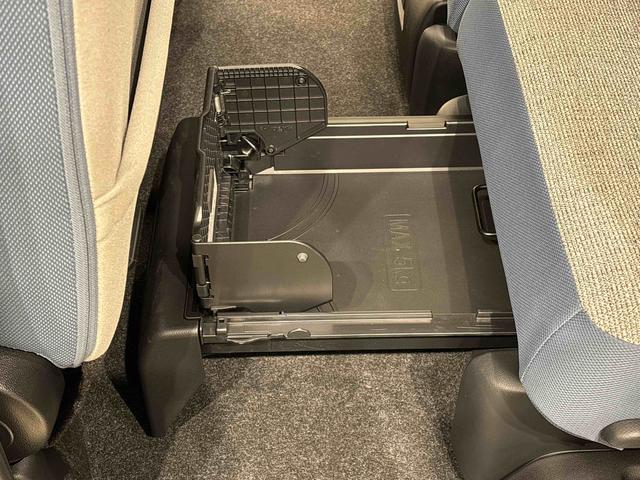 ムーヴキャンバスストライプスＧ　バックモニター　後席両側パワースライドドア運転席・助手席シートヒーター　電動パーキングブレーキ　ＬＥＤヘッドライト・フォグランプ　サイドエアバッグ　オートライト　オートエアコン　キーフリーシステム　アイドリングストップ機能（広島県）の中古車