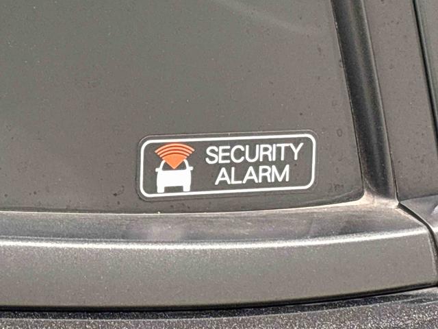 ロッキープレミアムＧ　ＨＥＶ　９インチディスプレイオーディオＬＥＤヘッドランプ・フォグランプ　全車速追従機能付アダプティブクルーズコントロール　レーンキープコントロール　ブラインドスポットモニター　１７インチアルミホイール　シートヒーター（広島県）の中古車