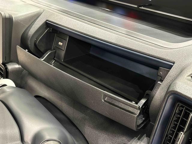 タントカスタムRSLEDオートライト パワースライドドアウェルカムオープン機能 電動パーキングブレーキ 運転席助手席シートヒーター アルミホイール キーフリーシステム オート電動格納式ドアミラー(広島県)の中古車