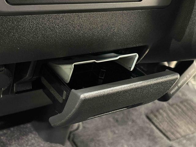 ハイエースバンスーパーＧＬ　ダークプライムII　ナビ　バックモニタ　ＥＴＣまごころ保証１２カ月　　車検整備　フォグランプ　　ＬＥＤヘッドライト　バックモニターマット付き　　両側パワースライドドア　　プッシュボタンスタート（広島県）の中古車