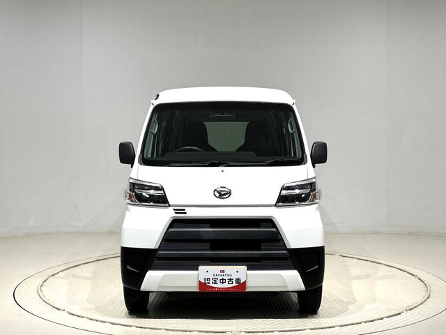 ハイゼットカーゴＤＸ　ＳＡIII　４ＷＤ　キーレスエントリー　パワーウインド手引き式サイドブレーキ　トップシェイドガラス　オーバーヘッドシェルフ　リヤワイパー　スペアタイヤ　ＡＭＦＭラジオ　オートライト　アイドリングストップ（広島県）の中古車