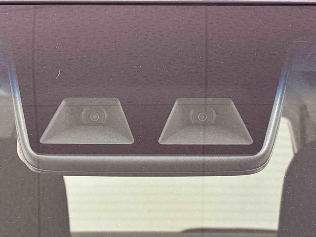 ハイゼットカーゴＤＸ　ＳＡIII　４ＷＤ　キーレスエントリー　パワーウインド手引き式サイドブレーキ　トップシェイドガラス　オーバーヘッドシェルフ　リヤワイパー　スペアタイヤ　ＡＭＦＭラジオ　オートライト　アイドリングストップ（広島県）の中古車