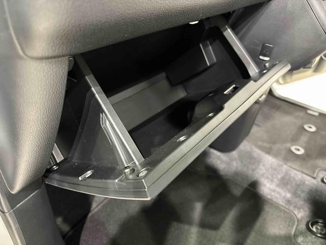 ムーヴキャンバスストライプスＧ　ナビ　ＥＴＣＬＥＤオートライト・フォグランプ　電動パーキングブレーキ　プッシュボタンスタート　セキュリティアラーム　バックカメラ　両側パワースライドドアウエルカムオープン機能　オート電動格納式ドアミラー（広島県）の中古車