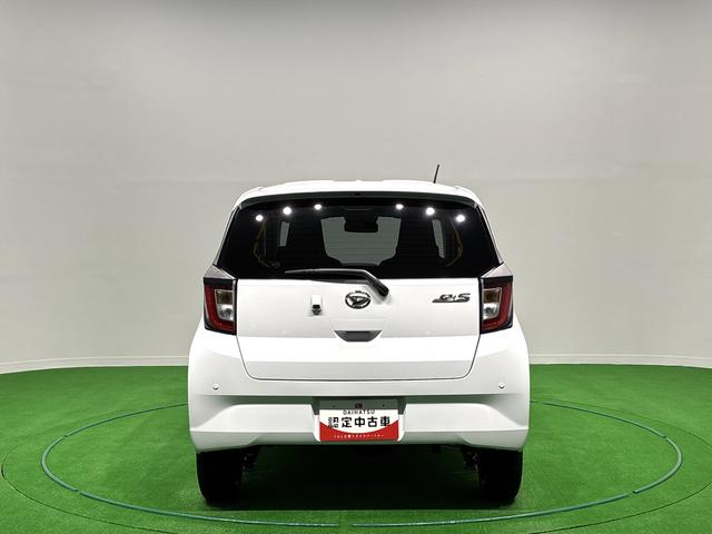 ミライースX リミテッドSAIII 4WD キーレスエントリーLEDヘッドランプ セキュリティアラーム コーナーセンサー 14インチフルホイールキャップ 電動格納式ドアミラー ショツピングフック マニュアルエアコン オートハイビーム バックカメラ(広島県)の中古車