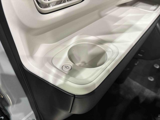 ムーヴキャンバスストライプスＧＬＥＤオートライト・フォグランプ　電動パーキングブレーキ　プッシュボタンスタート　セキュリティアラーム　バックカメラ　両側パワースライドドアウエルカムオープン機能　オート電動格納式ドアミラー（広島県）の中古車