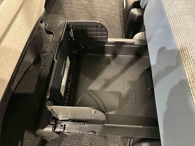 ムーヴキャンバスストライプスＧＬＥＤオートライト・フォグランプ　電動パーキングブレーキ　プッシュボタンスタート　セキュリティアラーム　バックカメラ　両側パワースライドドアウエルカムオープン機能　オート電動格納式ドアミラー（広島県）の中古車