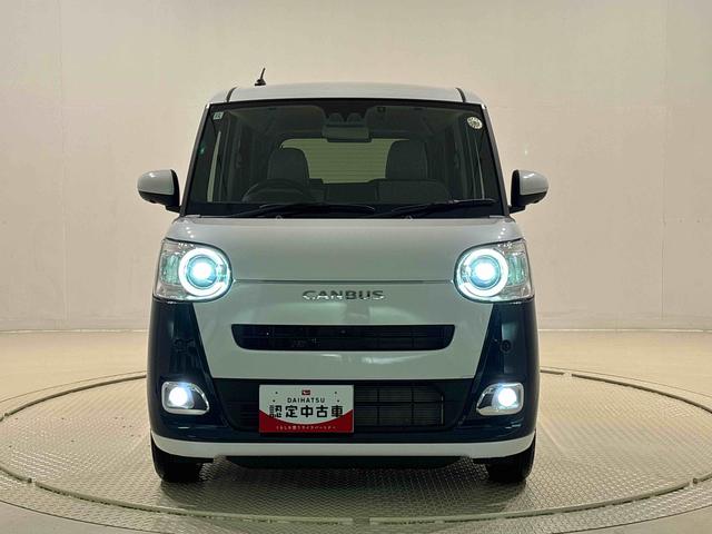 ムーヴキャンバスストライプスＧＬＥＤオートライト・フォグランプ　電動パーキングブレーキ　プッシュボタンスタート　セキュリティアラーム　バックカメラ　両側パワースライドドアウエルカムオープン機能　オート電動格納式ドアミラー（広島県）の中古車