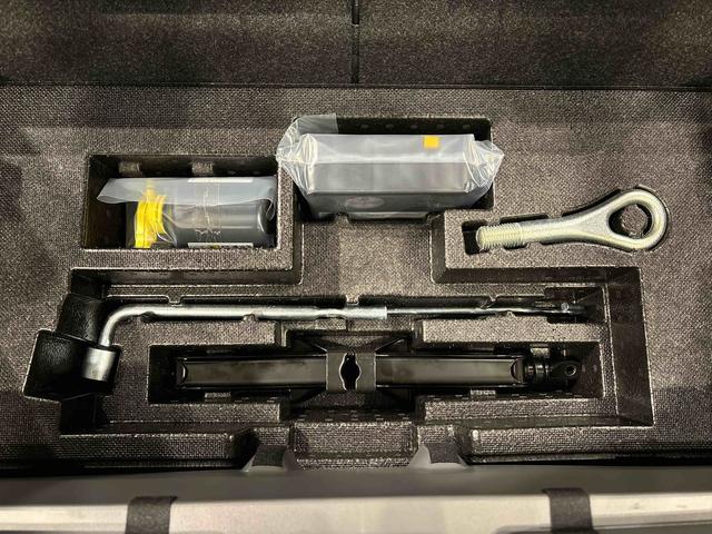 タフトG ダーククロムベンチャースカイフィールトップ ダーク メッキパック シルバーアンダーガーニッシュ インテリアアクセント LEDオートライト&フォグランプ 電動パーキングブレーキ バックカメラ アルミホイール(広島県)の中古車