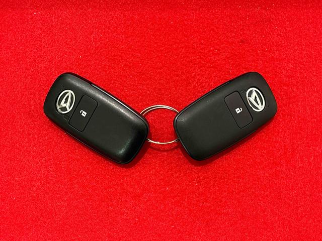 タフトG ダーククロムベンチャースカイフィールトップ ダーク メッキパック シルバーアンダーガーニッシュ インテリアアクセント LEDオートライト&フォグランプ 電動パーキングブレーキ バックカメラ アルミホイール(広島県)の中古車