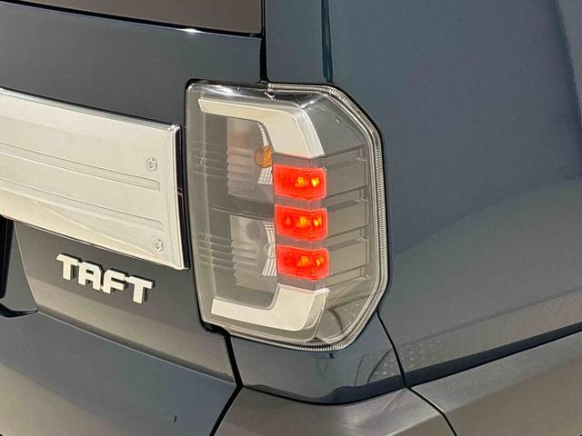 タフトG クロムベンチャー バックモニター対応カメラスカイフィールトップ クロムパック メッキパック シルバーアンダーガーニッシュ インテリアアクセント LEDオートライト&フォグランプ 電動パーキングブレーキ バックカメラ アルミホイール(広島県)の中古車