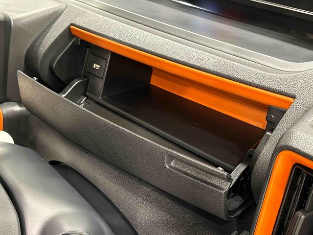 タントファンクロスターボ　シートヒーター　両側パワースライドドアオートライト　オートエアコン　プッシュボタンスタート　キーフリーシステム　シートヒーター　シートリフター　両側パワースライドドア予約オープン機能　オート電動格納機能付きミラー（広島県）の中古車