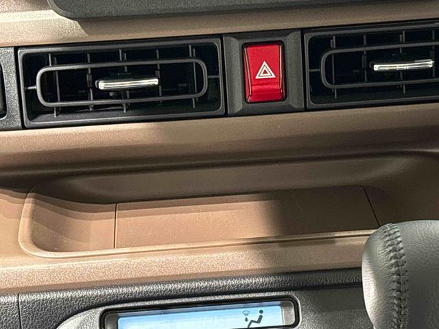 ムーヴキャンバスセオリーＧ　シートヒーター　バックモニター対応カメラＬＥＤオートライト・フォグランプ　電動パーキングブレーキ　プッシュボタンスタート　セキュリティアラーム　バックカメラ　両側パワースライドドアウエルカムオープン機能　オート電動格納式ドアミラー（広島県）の中古車