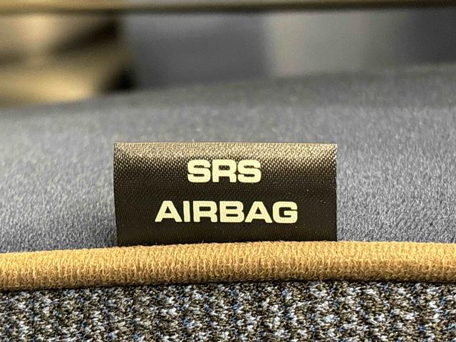 ムーヴキャンバスセオリーＧ　シートヒーター　バックモニター対応カメラＬＥＤオートライト・フォグランプ　電動パーキングブレーキ　プッシュボタンスタート　セキュリティアラーム　バックカメラ　両側パワースライドドアウエルカムオープン機能　オート電動格納式ドアミラー（広島県）の中古車