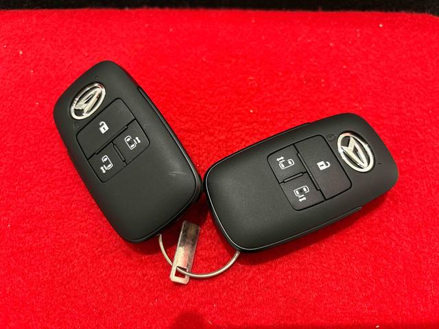 タントカスタムＸ　バックモニター対応カメラ　シートヒーターＬＥＤオートライト　パワースライドドアウェルカムオープン機能　電動パーキングブレーキ　運転席助手席シートヒーター　アルミホイール　キーフリーシステム　　オート電動格納式ドアミラー（広島県）の中古車