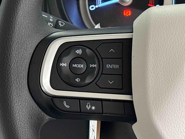 ムーヴキャンバスストライプスＧターボ　バックモニター　電動パーキングブレーキＬＥＤオートライト・フォグランプ　電動パーキングブレーキ　プッシュボタンスタート　セキュリティアラーム　バックカメラ　両側パワースライドドアウエルカムオープン機能　オート電動格納式ドアミラー（広島県）の中古車