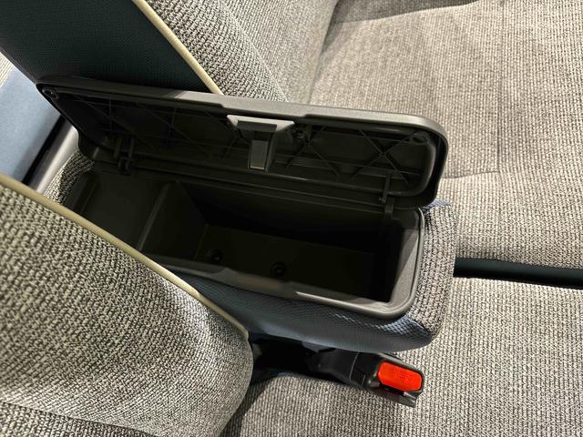 ムーヴキャンバスストライプスＧターボ　バックモニター　電動パーキングブレーキＬＥＤオートライト・フォグランプ　電動パーキングブレーキ　プッシュボタンスタート　セキュリティアラーム　バックカメラ　両側パワースライドドアウエルカムオープン機能　オート電動格納式ドアミラー（広島県）の中古車