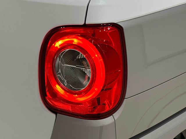 ムーヴキャンバスストライプスＧターボ　バックモニター　電動パーキングブレーキＬＥＤオートライト・フォグランプ　電動パーキングブレーキ　プッシュボタンスタート　セキュリティアラーム　バックカメラ　両側パワースライドドアウエルカムオープン機能　オート電動格納式ドアミラー（広島県）の中古車