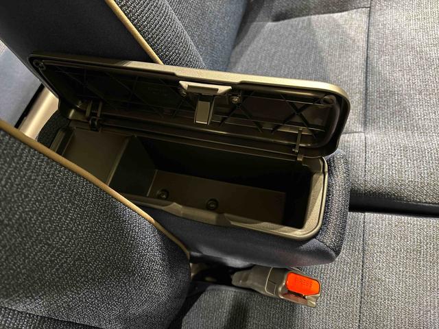 ムーヴキャンバスセオリーG バックモニター対応 電動パーキングブレーキLEDオートライト・フォグランプ 電動パーキングブレーキ プッシュボタンスタート セキュリティアラーム バックカメラ 両側パワースライドドアウエルカムオープン機能 オート電動格納式ドアミラー(広島県)の中古車