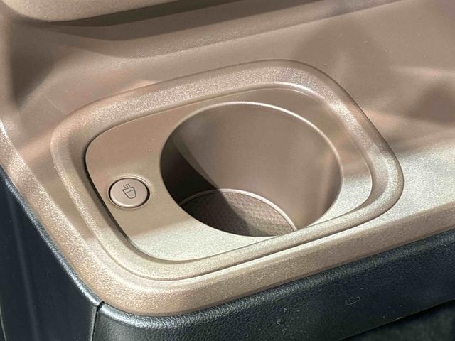 ムーヴキャンバスセオリーG バックモニター対応 電動パーキングブレーキLEDオートライト・フォグランプ 電動パーキングブレーキ プッシュボタンスタート セキュリティアラーム バックカメラ 両側パワースライドドアウエルカムオープン機能 オート電動格納式ドアミラー(広島県)の中古車