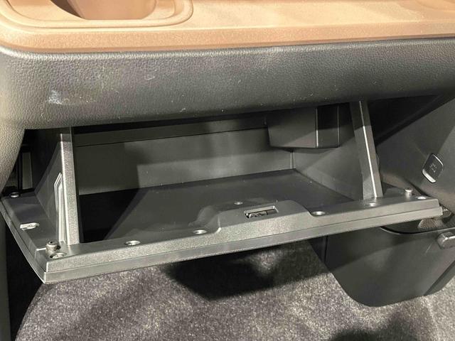 ムーヴキャンバスセオリーG バックモニター対応 電動パーキングブレーキLEDオートライト・フォグランプ 電動パーキングブレーキ プッシュボタンスタート セキュリティアラーム バックカメラ 両側パワースライドドアウエルカムオープン機能 オート電動格納式ドアミラー(広島県)の中古車