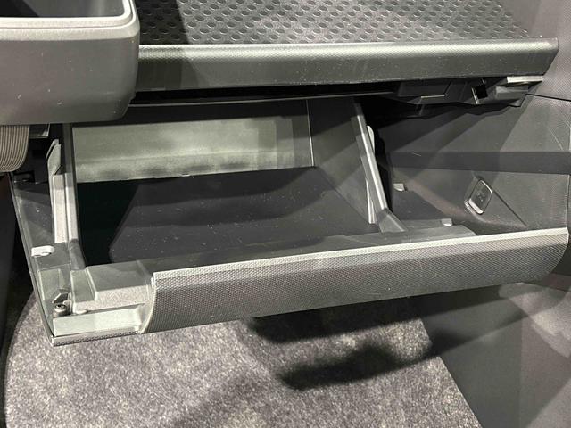 タフトＧターボ　クロムベンチャースカイフィールトップ　クロムパック　メッキパック　シルバーアンダーガーニッシュ　インテリアアクセント　ＬＥＤオートハイビーム＆フォグランプ　電動パーキングブレーキ　バックカメラ　アルミホイール（広島県）の中古車