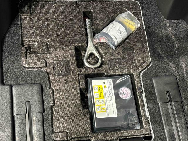 タントＸＬＥＤオートライト　パワースライドドアウェルカムオープン機能　電動パーキングブレーキ　運転席助手席シートヒーター　アルミホイール　キーフリーシステム　　オート電動格納式ドアミラー（広島県）の中古車