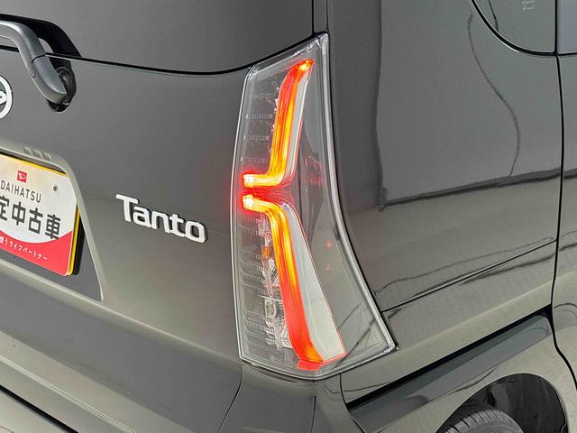 タントカスタムＸ　運転席・助手席シートヒーター　キーフリーシステム純正ナビ装着用アップグレードパック　運転席シートリフター　チルトステアリング　格納式リヤドアサンシェード　ヘッドランプ自動消灯システム（広島県）の中古車