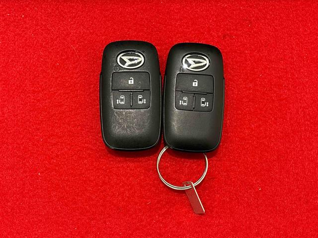 タントカスタムＸ　運転席・助手席シートヒーター　キーフリーシステム純正ナビ装着用アップグレードパック　運転席シートリフター　チルトステアリング　格納式リヤドアサンシェード　ヘッドランプ自動消灯システム（広島県）の中古車