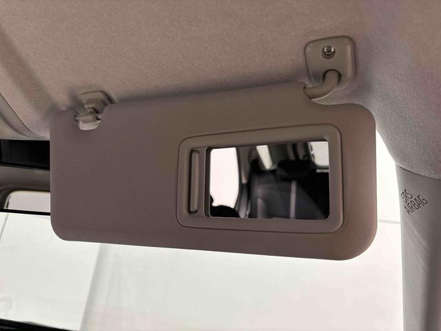 ロッキープレミアムG HEV 電動パーキング ETCバックカメラ純正ナビ装着用アップグレードパック ETC 運転席・助手席シートヒーター 本革巻ステアリングホイール 電動パーキングブレーキ オートブレーキホールド機能 17インチアルミホイール キーフリーシステム(広島県)の中古車