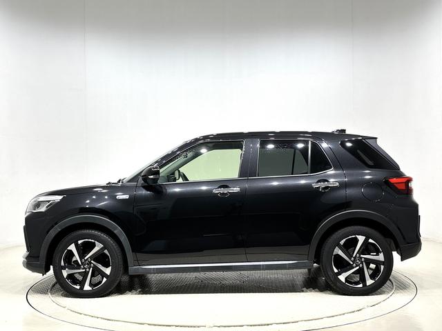 ロッキープレミアムＧ　ＨＥＶ　ナビ・パノラマカメラ・ＥＴＣＬＥＤヘッドランプ・フォグランプ　全車速追従機能付アダプティブクルーズコントロール　レーンキープコントロール　ブラインドスポットモニター　１７インチアルミホイール　シートヒーター（広島県）の中古車