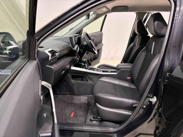 ロッキープレミアムＧ　ＨＥＶ　ナビ・パノラマカメラ・ＥＴＣＬＥＤヘッドランプ・フォグランプ　全車速追従機能付アダプティブクルーズコントロール　レーンキープコントロール　ブラインドスポットモニター　１７インチアルミホイール　シートヒーター（広島県）の中古車