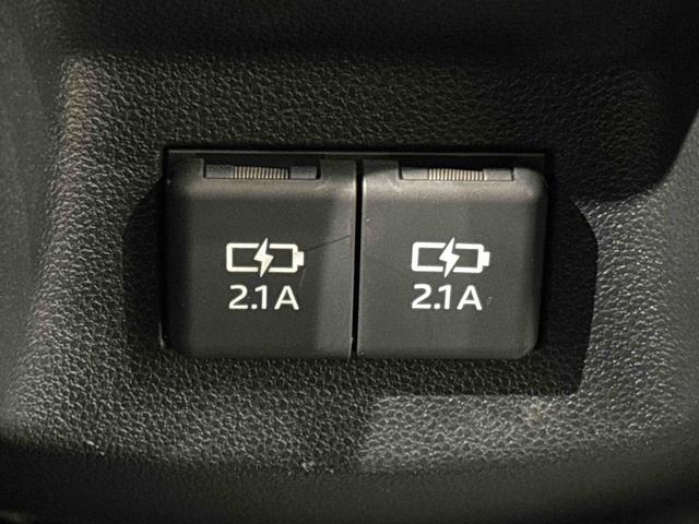 ロッキープレミアムＧ　ＨＥＶ　ナビ・パノラマカメラ・ＥＴＣＬＥＤヘッドランプ・フォグランプ　全車速追従機能付アダプティブクルーズコントロール　レーンキープコントロール　ブラインドスポットモニター　１７インチアルミホイール　シートヒーター（広島県）の中古車