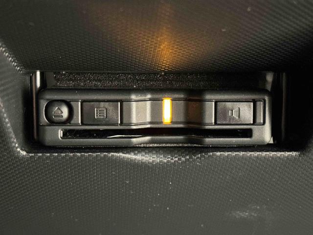 ロッキープレミアムＧ　ＨＥＶ　ナビゲーション　ＥＴＣＬＥＤヘッドランプ・フォグランプ　全車速追従機能付アダプティブクルーズコントロール　レーンキープコントロール　アルミホイール　シーケンシャルターンランプ（広島県）の中古車