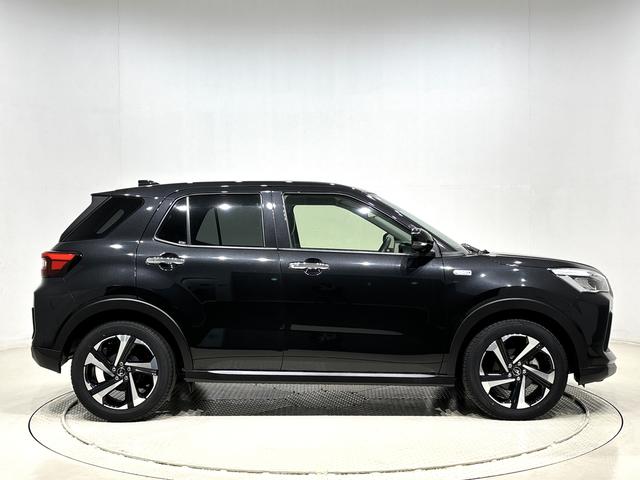 ロッキープレミアムＧ　ＨＥＶ　ナビゲーション　ＥＴＣＬＥＤヘッドランプ・フォグランプ　全車速追従機能付アダプティブクルーズコントロール　レーンキープコントロール　アルミホイール　シーケンシャルターンランプ（広島県）の中古車