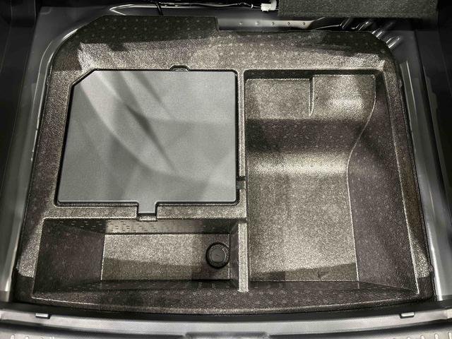 ロッキープレミアムＧ　ＨＥＶ　ナビゲーション　ＥＴＣＬＥＤヘッドランプ・フォグランプ　全車速追従機能付アダプティブクルーズコントロール　レーンキープコントロール　アルミホイール　シーケンシャルターンランプ（広島県）の中古車