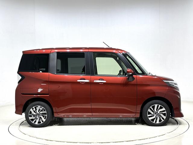 トールカスタムＧＬＥＤヘッドランプ・フォグランプ　　１４インチアルミホイール　オートライト　プッシュボタンスタート　クルーズコントロール　　コーナーセンサー　パワースライドドア　キーフリーシステム（広島県）の中古車