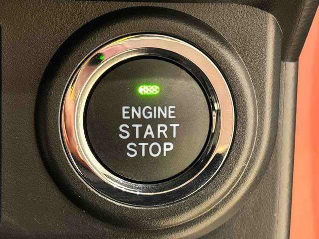 トールカスタムＧＬＥＤヘッドランプ・フォグランプ　　１４インチアルミホイール　オートライト　プッシュボタンスタート　クルーズコントロール　　コーナーセンサー　パワースライドドア　キーフリーシステム（広島県）の中古車