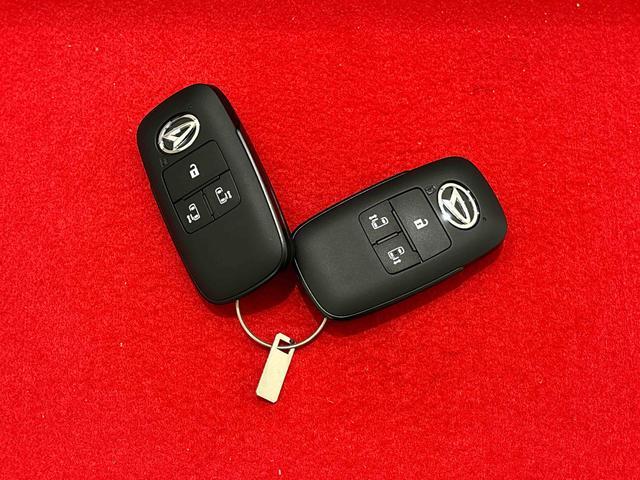 タントカスタムRS パノラマモニターLEDオートライト パワースライドドアウェルカムオープン機能 電動パーキングブレーキ 運転席助手席シートヒーター アルミホイール キーフリーシステム オート電動格納式ドアミラー(広島県)の中古車