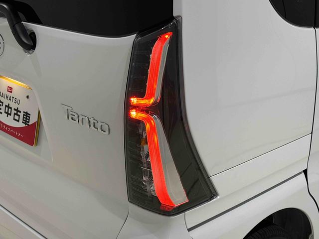 タントカスタムRS パノラマモニター対応 電動パーキングブレーキLEDオートライト パワースライドドアウェルカムオープン機能 オート電動格納式ドアミラー 助手席ロングスライド 助手席イージークローザー アルミホイール キーフリーシステム(広島県)の中古車