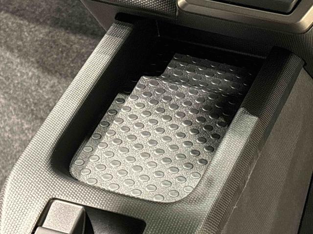 タフトＧターボ　クロムベンチャー　シートヒータースカイフィールトップ　クロムパック　メッキパック　シルバーアンダーガーニッシュ　インテリアアクセント　ＬＥＤオートハイビーム＆フォグランプ　電動パーキングブレーキ　バックカメラ　アルミホイール（広島県）の中古車