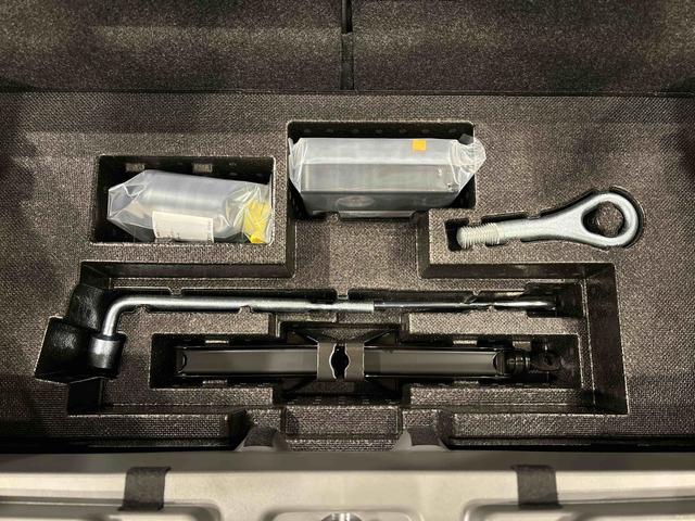 タフトＧターボ　クロムベンチャー　シートヒータースカイフィールトップ　クロムパック　メッキパック　シルバーアンダーガーニッシュ　インテリアアクセント　ＬＥＤオートハイビーム＆フォグランプ　電動パーキングブレーキ　バックカメラ　アルミホイール（広島県）の中古車