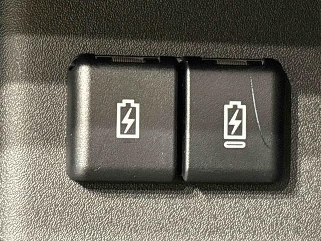 スペーシアカスタムハイブリッドＧＳ　ナビゲーション　ＥＴＣ車載器ＬＥＤオートライト・フォグランプ　電動パーキングブレーキ　プッシュボタンスタート　シートヒーター　アルミホイール（広島県）の中古車